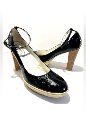 TOD'S Italy Aspen Black Crinkle Patent Leather Mary Jane Platform Pumps 9.5
